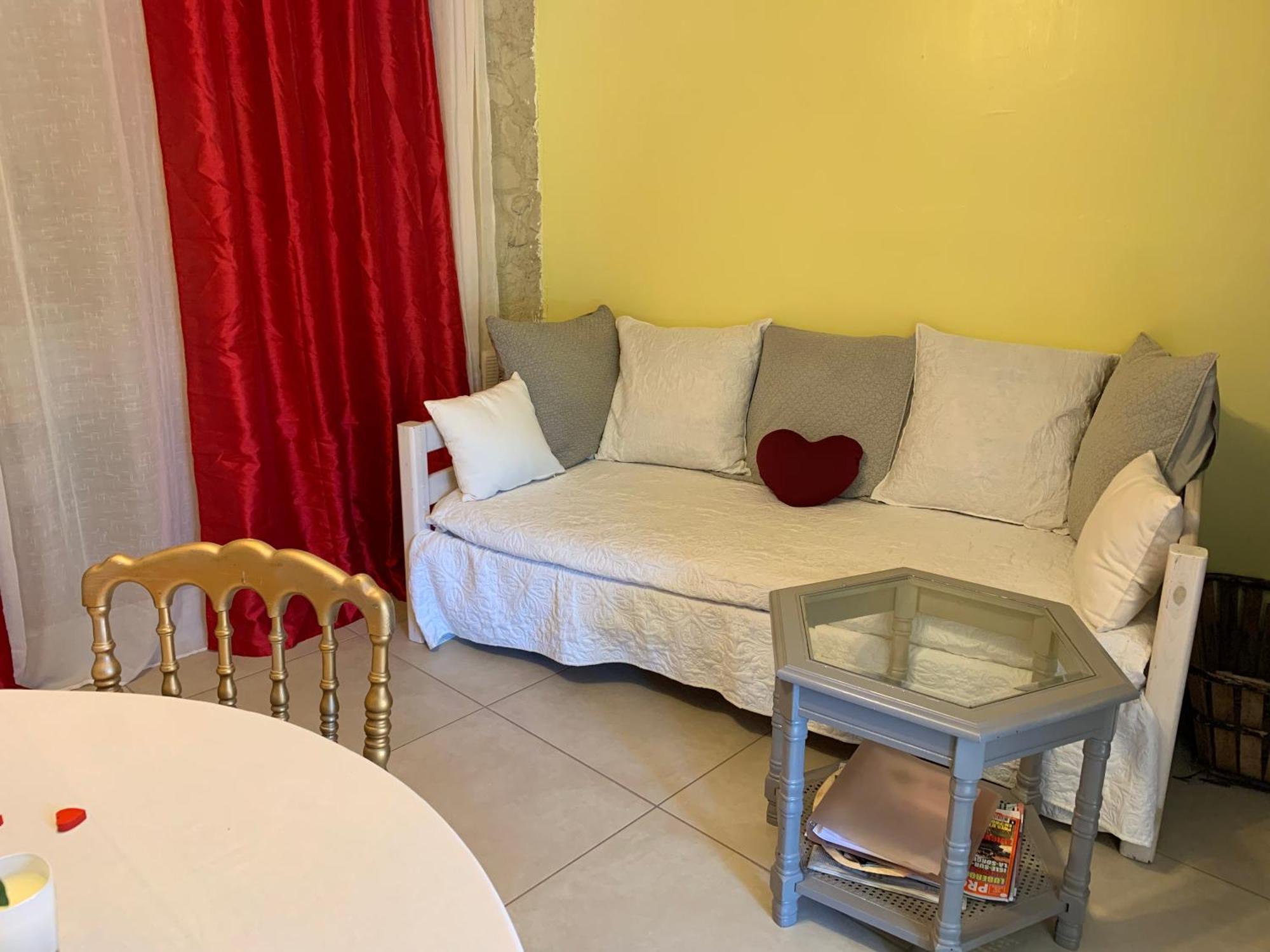 Dependance Privee - Halte Route Apartment Le Thor Ngoại thất bức ảnh